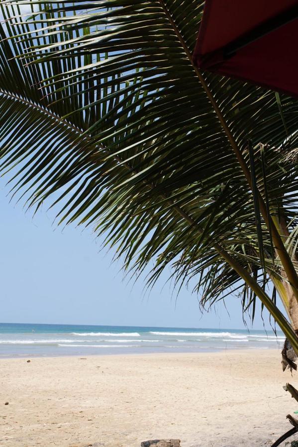 Ocean Breeze Villa Matara Exterior foto